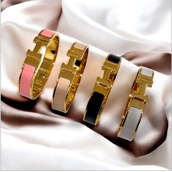 Chic 18K Gold plated and Pink Enamel Women's H Bracelet